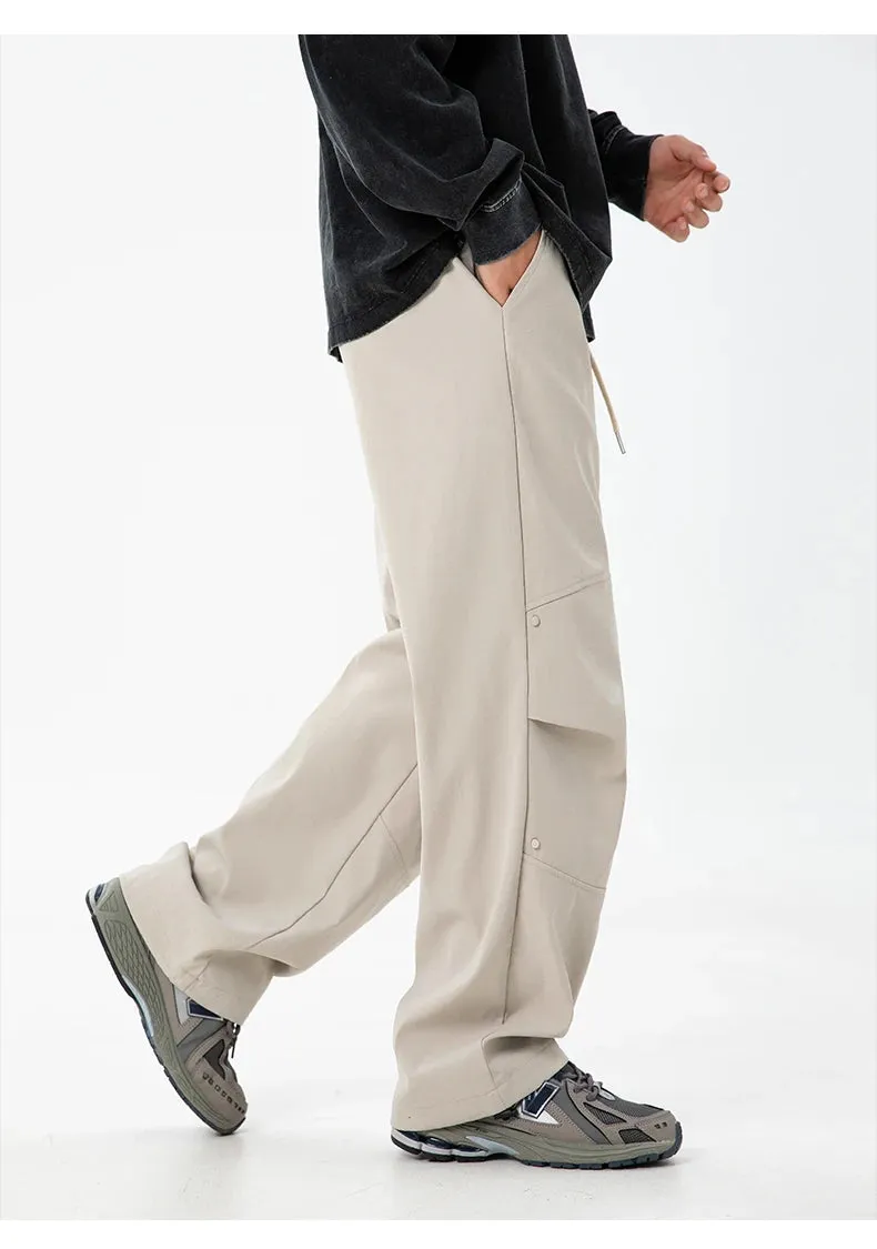 Pleated Knee Trek Pants